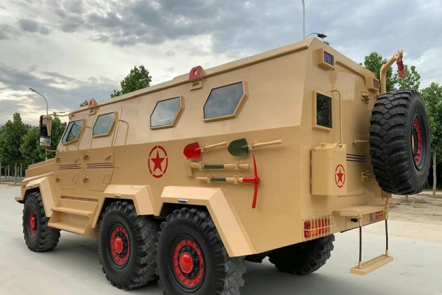 防彈車.png